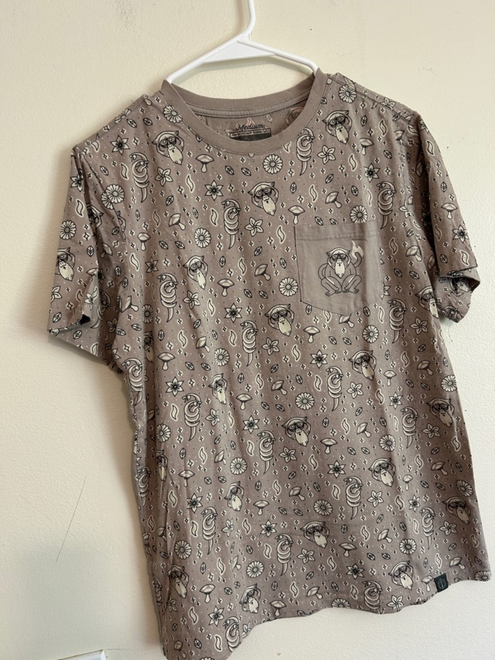Critical Role Fearne Calloway Clay Beige Pocket Tee